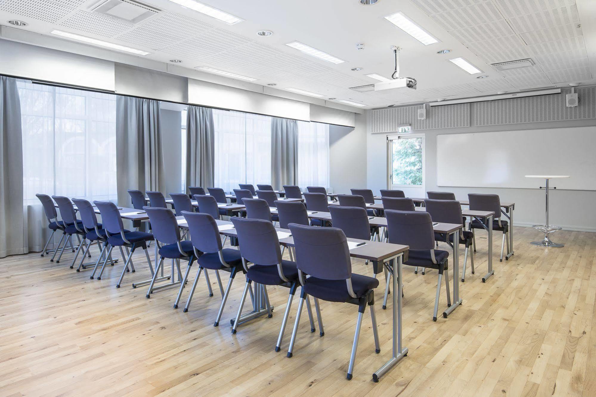 Linköping Quality Hotel Ekoxen מראה חיצוני תמונה